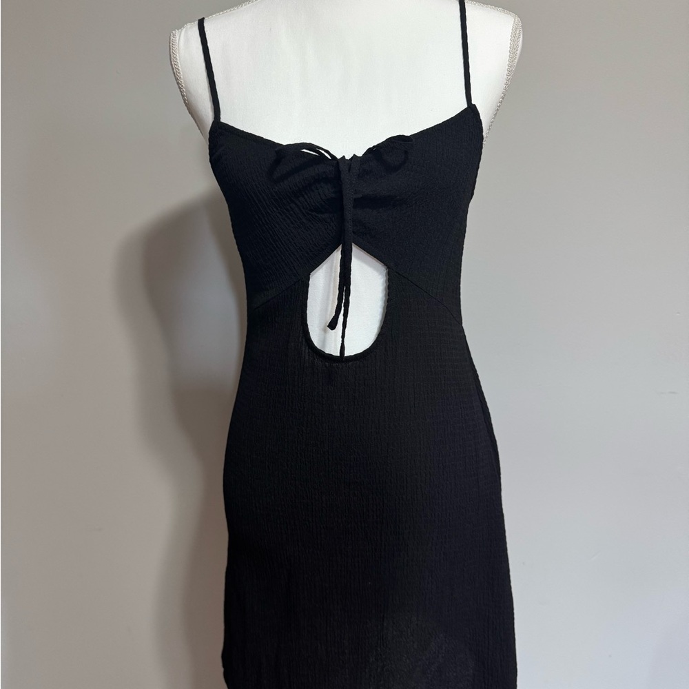 Forever 21 Black and White Garment